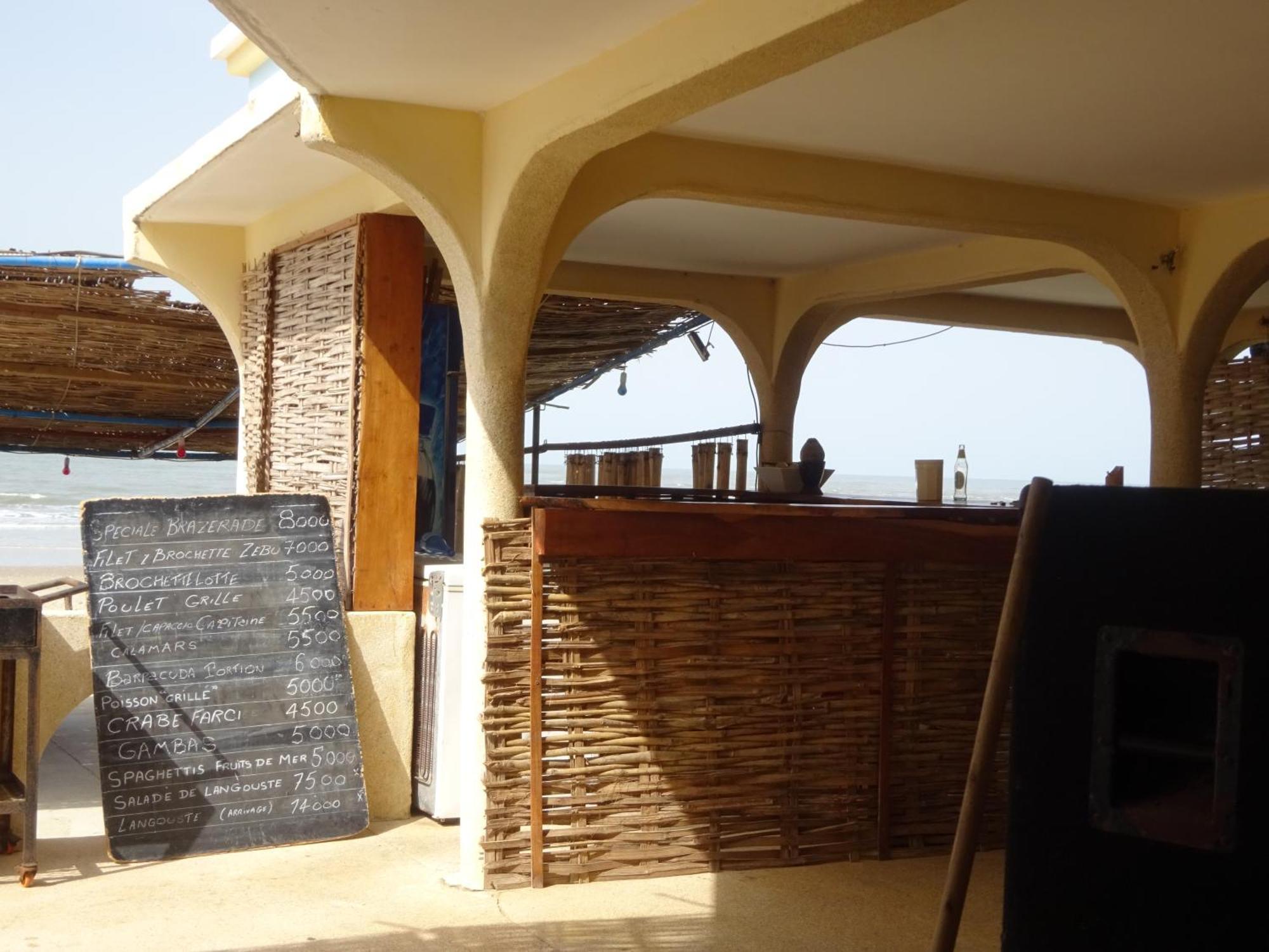 Hotel Du Bar De La Mer Cap Skirring Kabrousse Eksteriør bilde